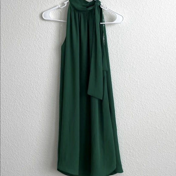 Halter green dress - Picture 1 of 3